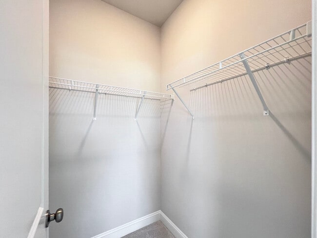 Building Photo - 360 Canyon Gap Wy