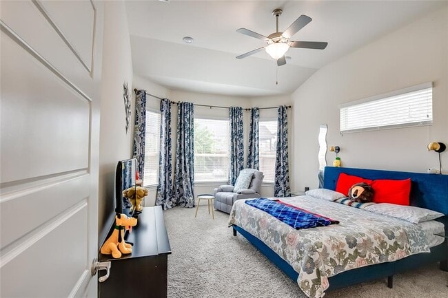 Building Photo - 508 Middle Brook Dr