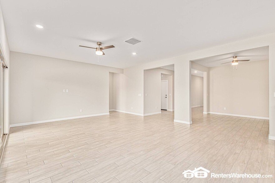 Building Photo - 12532 W Stella Ln