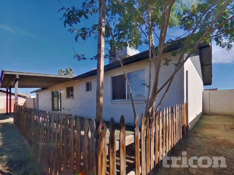 Building Photo - 17834 N 9th Ave