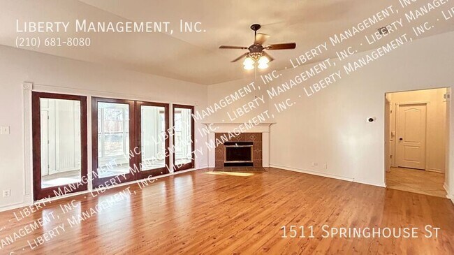 Building Photo - 1511 Springhouse St