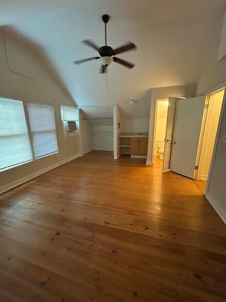 Building Photo - 431 S M St