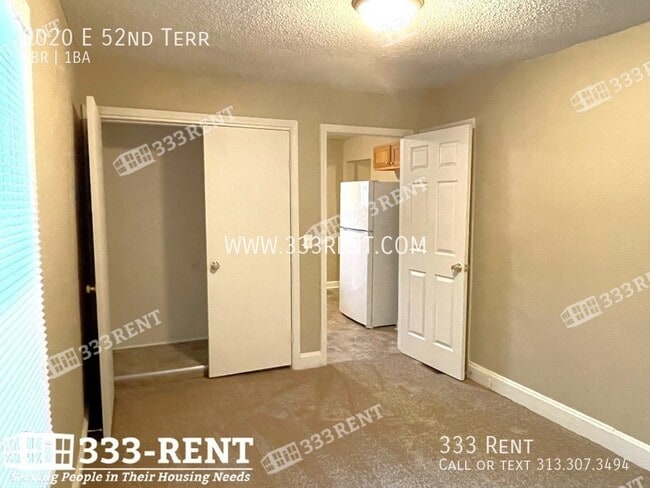 Building Photo - 9020 E 52 Terrace