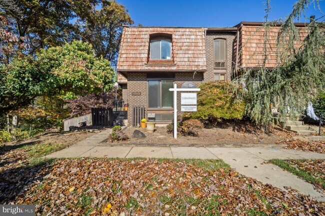 Building Photo - 10959 Deborah Dr