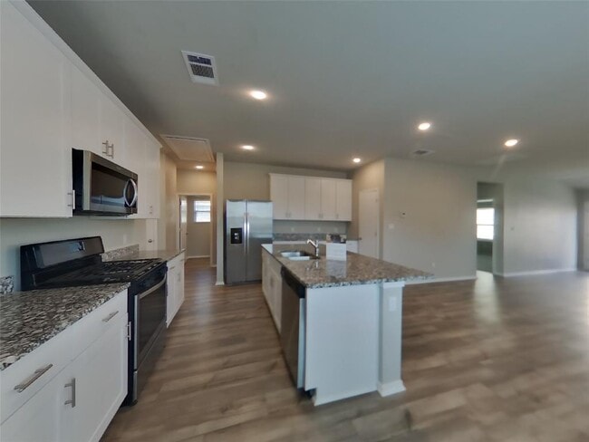 Building Photo - 3525 Stride Ln