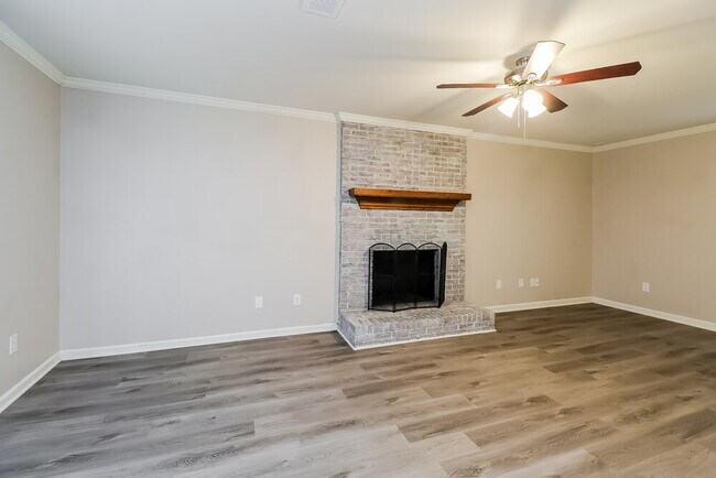 Building Photo - 2410 Wildburne Ct