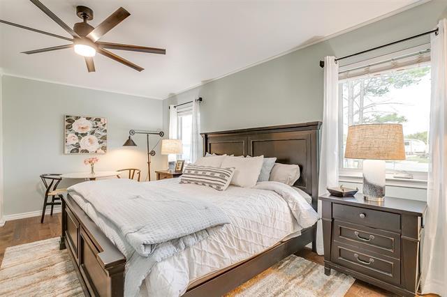 Building Photo - 520 Deer Trail