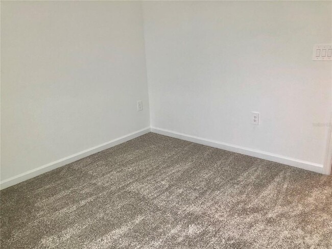 Building Photo - 368 Nine Iron Dr