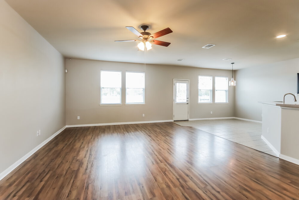 Building Photo - 18706 Walden Glen Cir