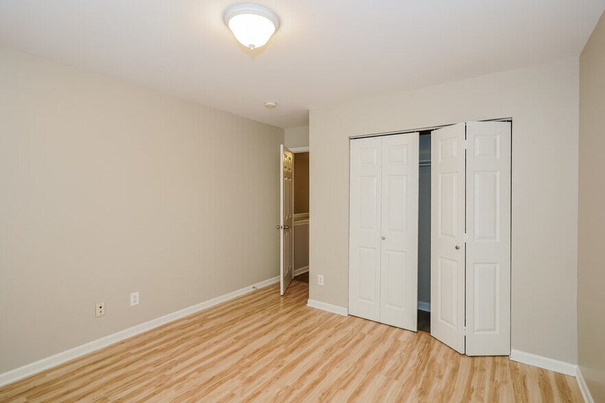 Building Photo - 2145 Erin Ln