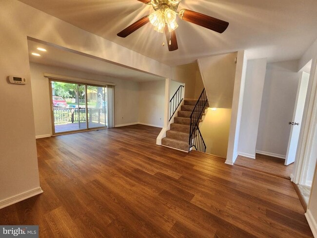 Building Photo - 8108 Salt Lake Dr
