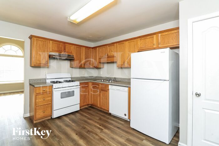 Building Photo - 6399 Harvester Cir