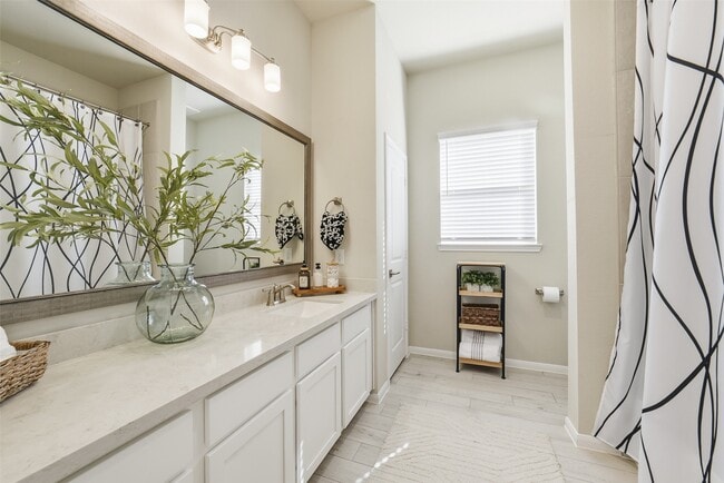 Building Photo - 6618 Nichols Lndg