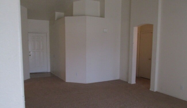 Building Photo - COMING SOON NEAR DOWNTOWN CHANDLER - NO HOA!!!