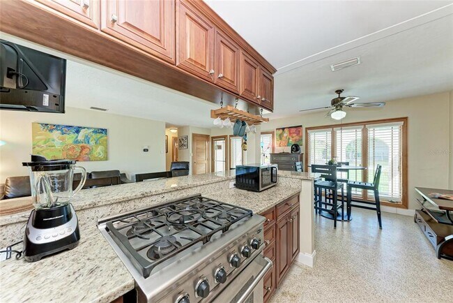 Building Photo - 27192 San Marino Dr