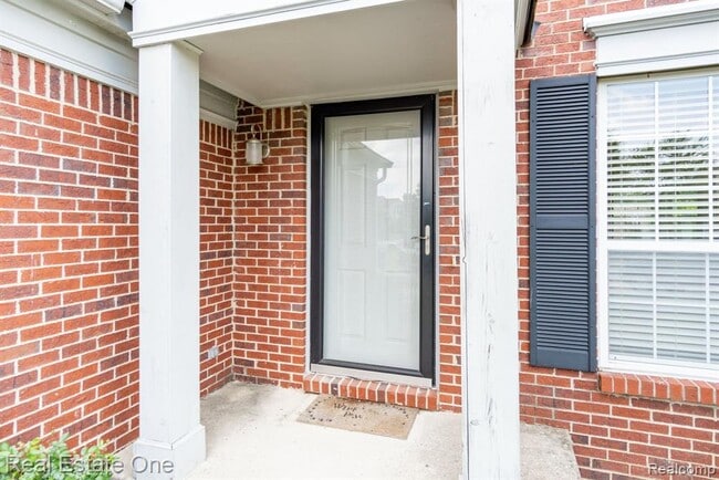 Building Photo - 3262 Woe-Be-Tide Ct