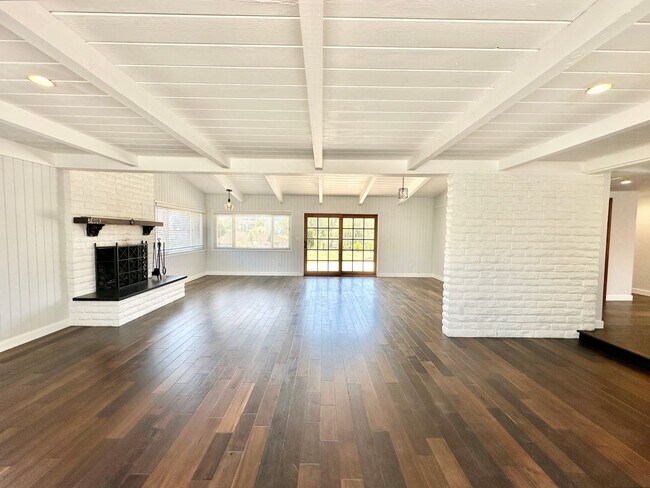 Building Photo - Beautifully Updated & Remodeled Single-Story Country Home with Detached Guest Home Unit on Gated ...
