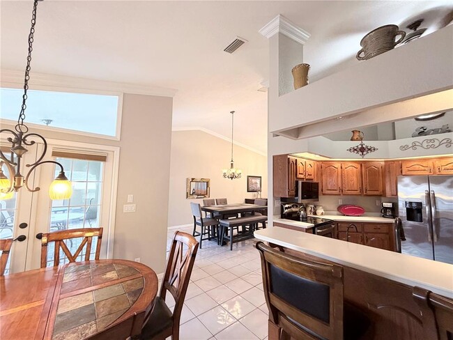 Building Photo - 1186 Sandy St