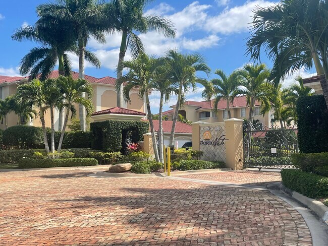 Building Photo - 1504 SW 50th St