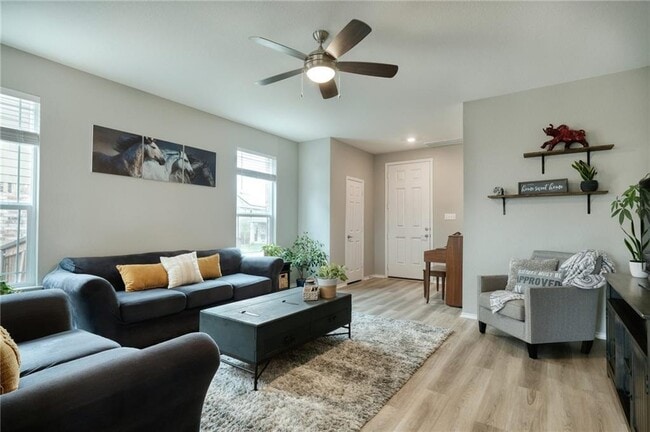 Building Photo - 209 Asher Blue Dr