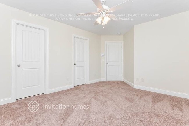 Building Photo - 124 Amberglen Ln