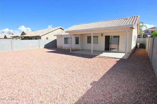 Building Photo - 16060 W Desert Bloom St