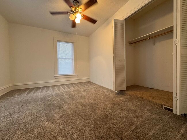 Building Photo - 122 North St