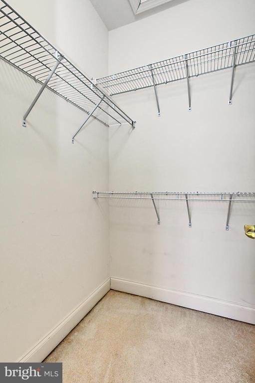 Building Photo - 6913 Stanwick Square