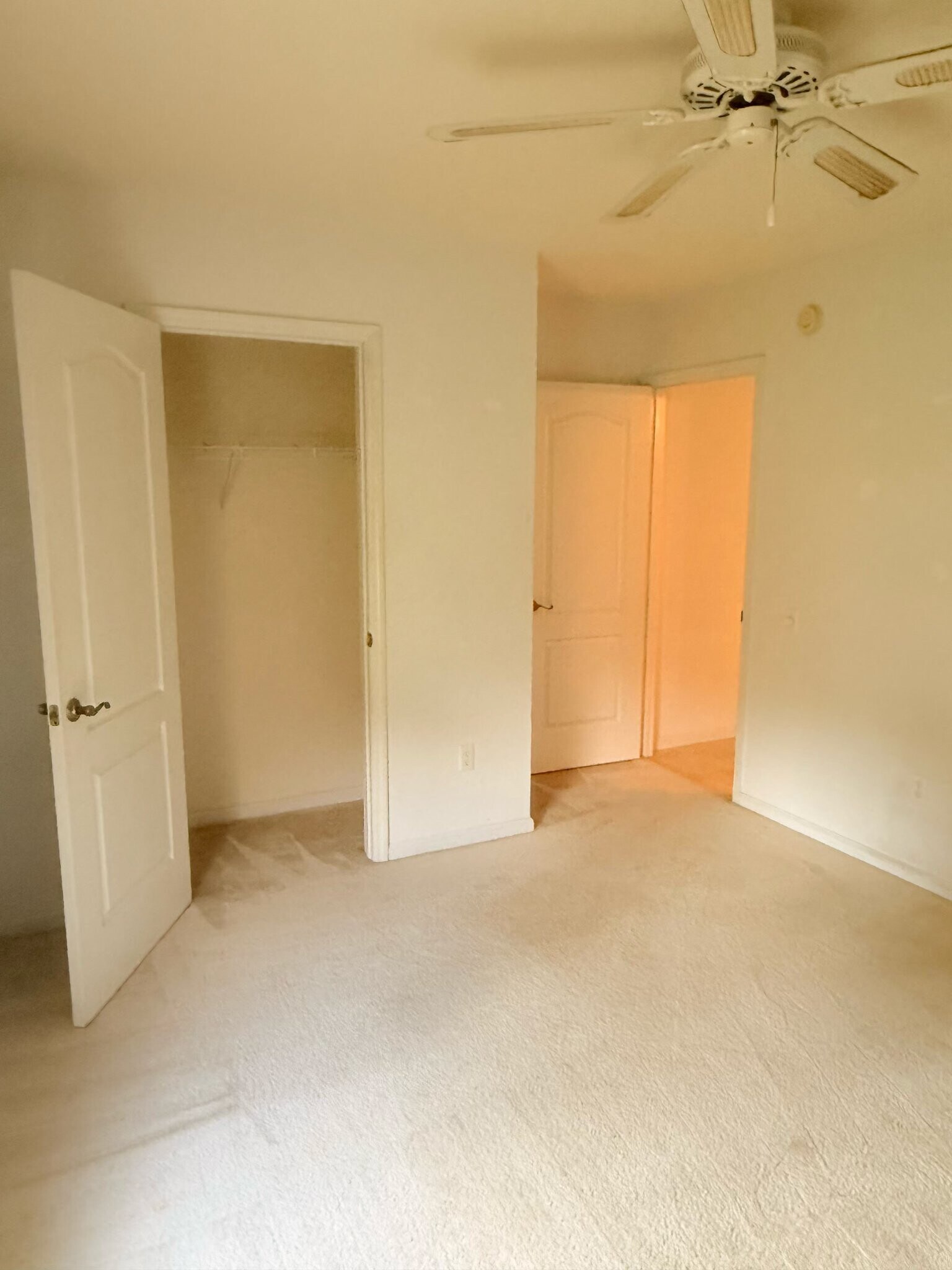 Building Photo - 3624 Idle Hour Dr