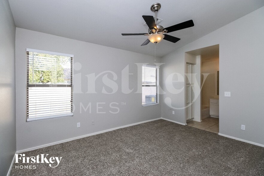 Building Photo - 2290 E Nunneley Ct