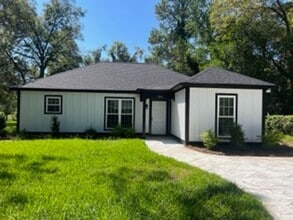 Building Photo - 1800 Acker Dr
