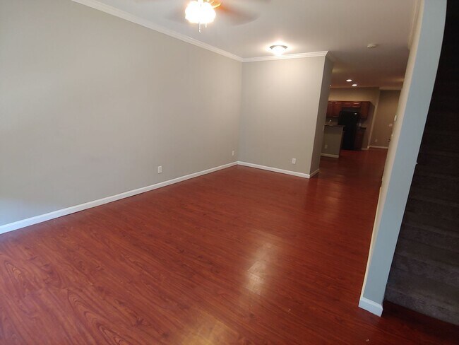 Building Photo - Best in Forest Park.  2016 Construction!!