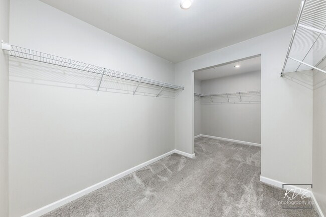Building Photo - 2110 Weatherbee Ln