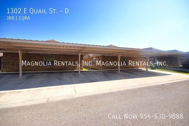 Building Photo - 1302 E Quail St