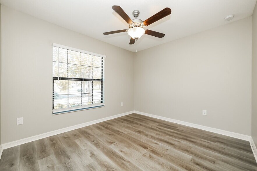 Building Photo - 12623 Lemon Pepper Dr
