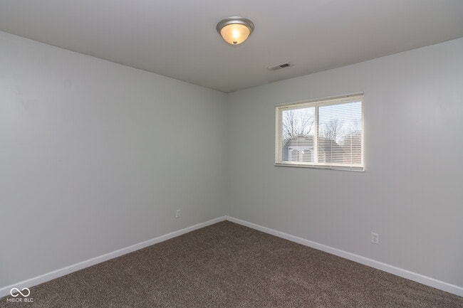 Building Photo - 1602 S Grant Ave