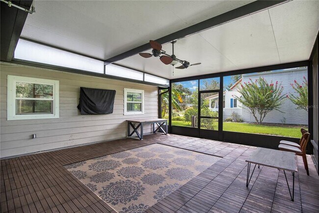 Building Photo - 428 S Summerlin Ave