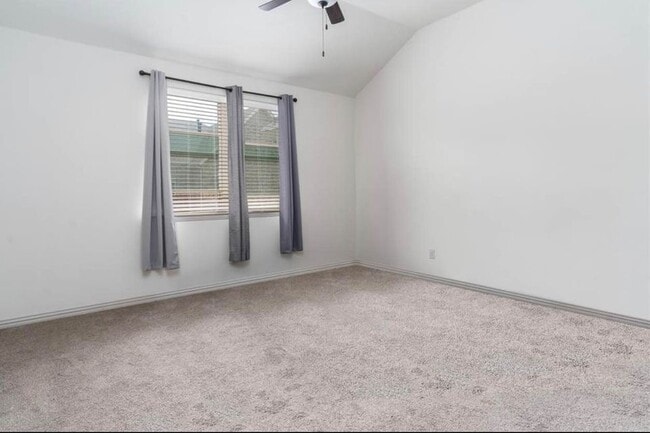 Master Bedroom - 4265 Snow Goose Trl