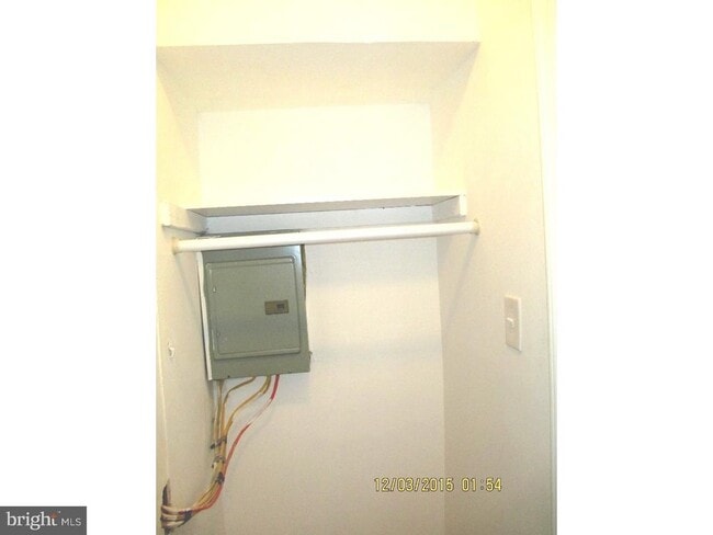 Building Photo - 2124 S 15th St