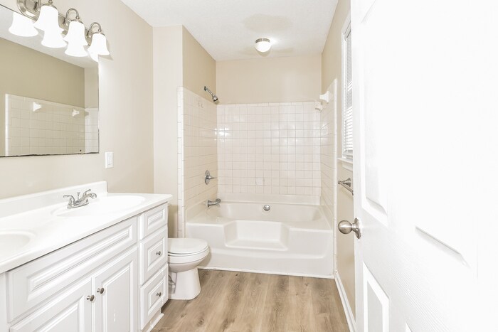 Building Photo - 631 Folkstone Rd