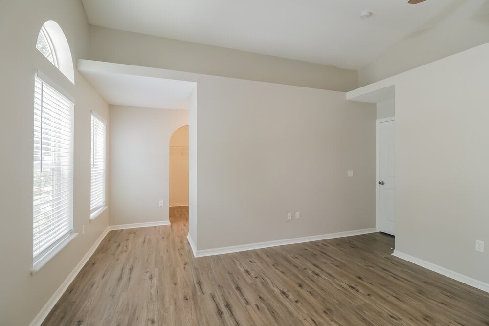 Building Photo - 30200 Double Dr