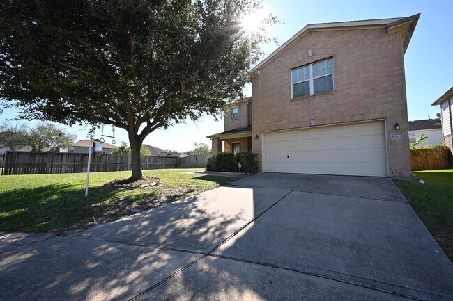 Building Photo - 9403 Coatsworth Dr