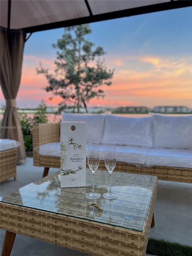 Building Photo - 3328 W 114th Terrace