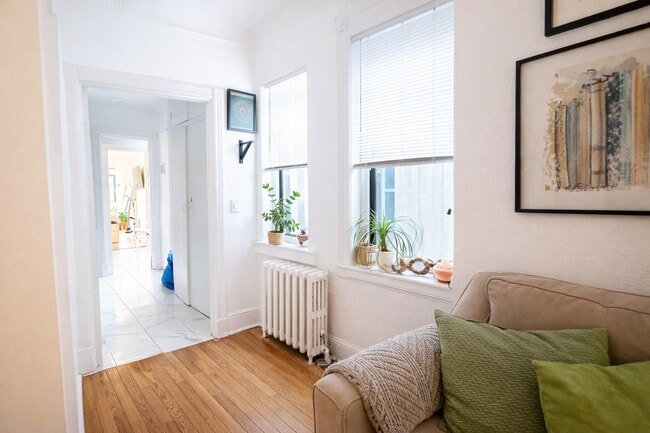 Building Photo - 2610 New York Ave