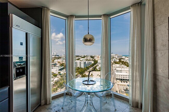 Building Photo - 300 South Pointe Dr