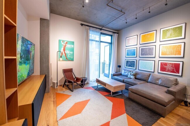 Building Photo - 1050 Island Ave