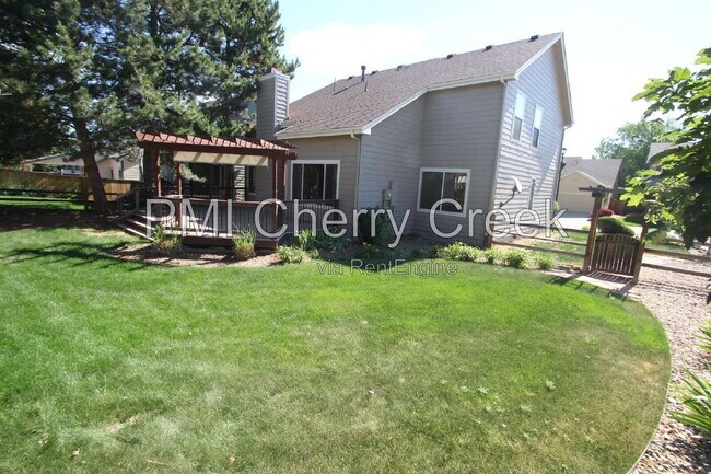 Building Photo - 9800 Foxhill Cir