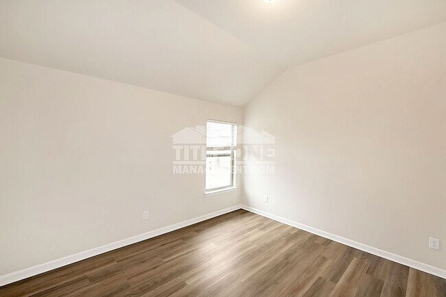 Building Photo - Spacious 4BR House in Loganville