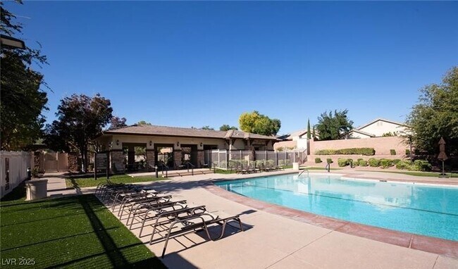 Building Photo - 10647 Bandera Mountain Ln