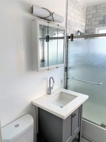 Building Photo - 1433 9th St